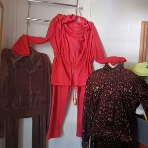 Onque Petite sweatsuit